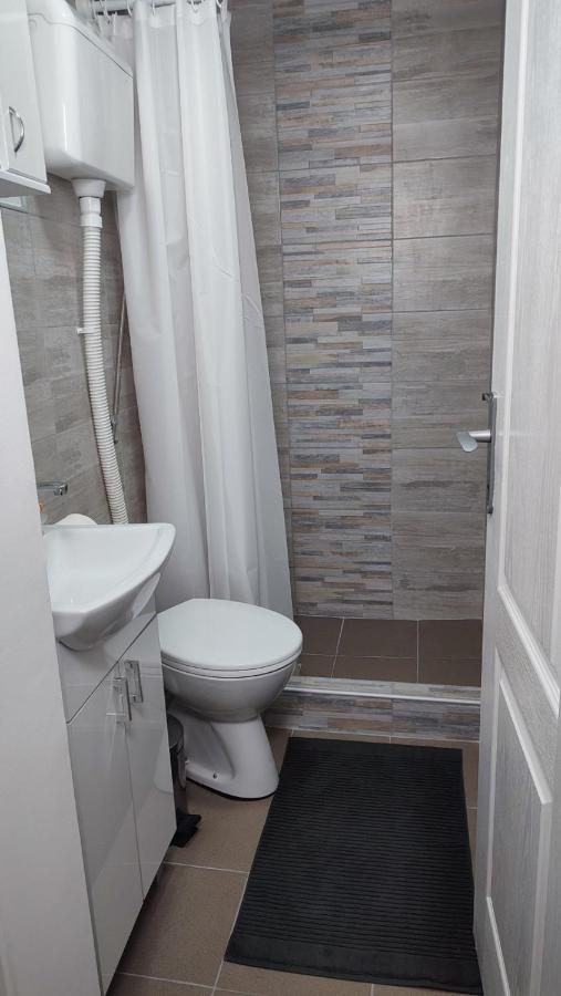 Airport Apartment Air Surčin Екстериор снимка
